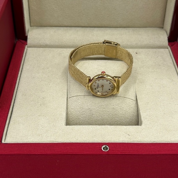 Women’s Salvatore Ferragamo Gancini quartz women’s gold tone stainless watch main image 6